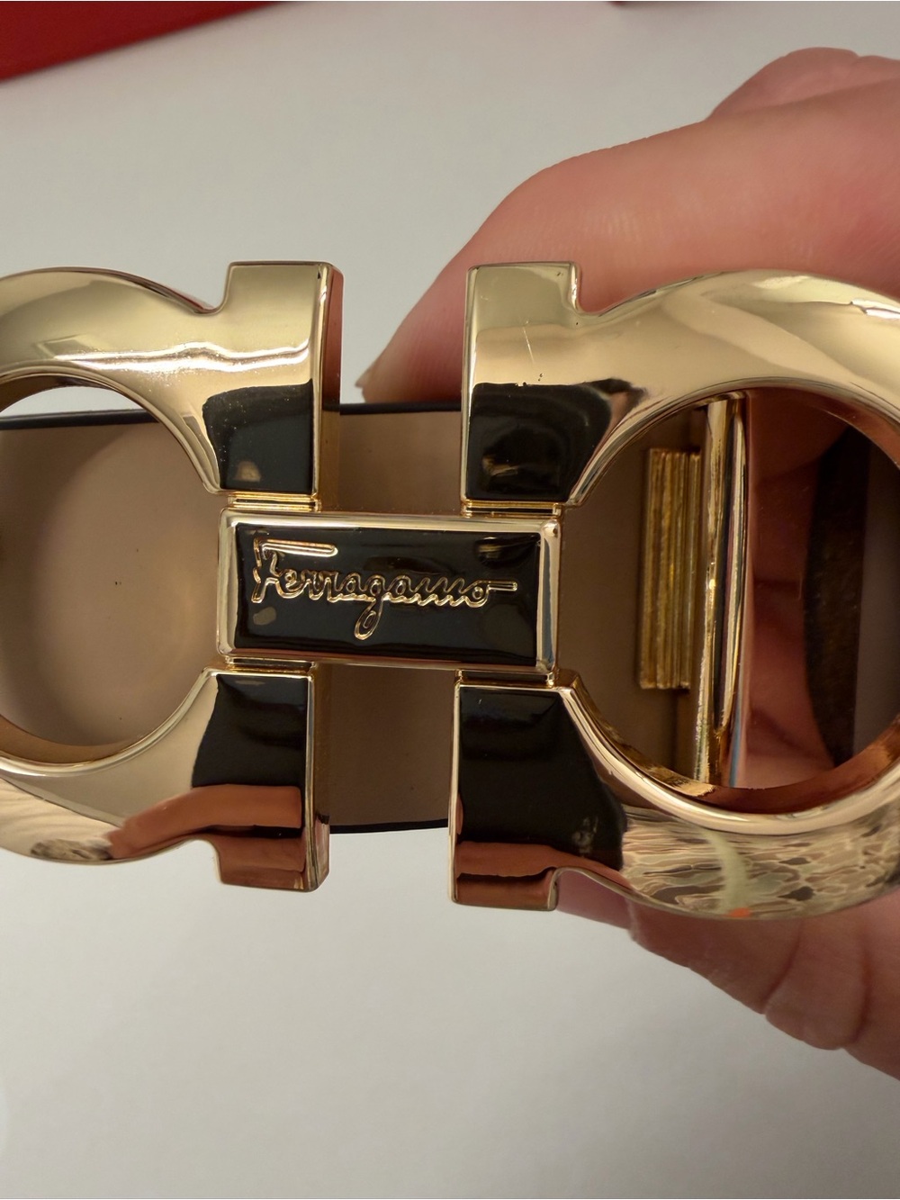 Salvatore Ferragamo Gancini Reversible Belt Black Leather Gold Buckle Size 34-37 - Picture 7 of 12